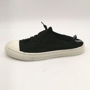 Rue 21 Womens Lace Up Sneaker Black Elastic Back White Toe Cap Flat Heel 6